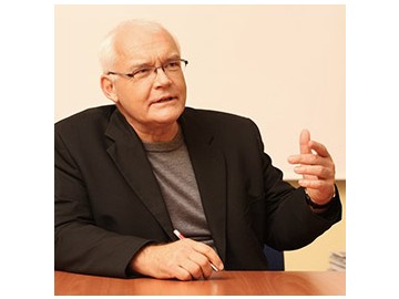 Prof. MUDr. Milan Kvapil, CSc., MBA