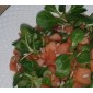 Polníčkový salát se sladkokyselou zálivkou a slunečnicovými semínky